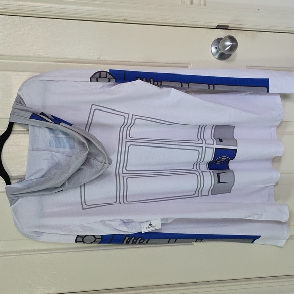 Her Universe Disney R2-D2 lightweight hoodie NWOT - Picture 2 of 5